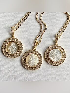 NWT Estrella & Luna Mother of Pearl Carved Pendant Necklace in Gold, 3 Styles